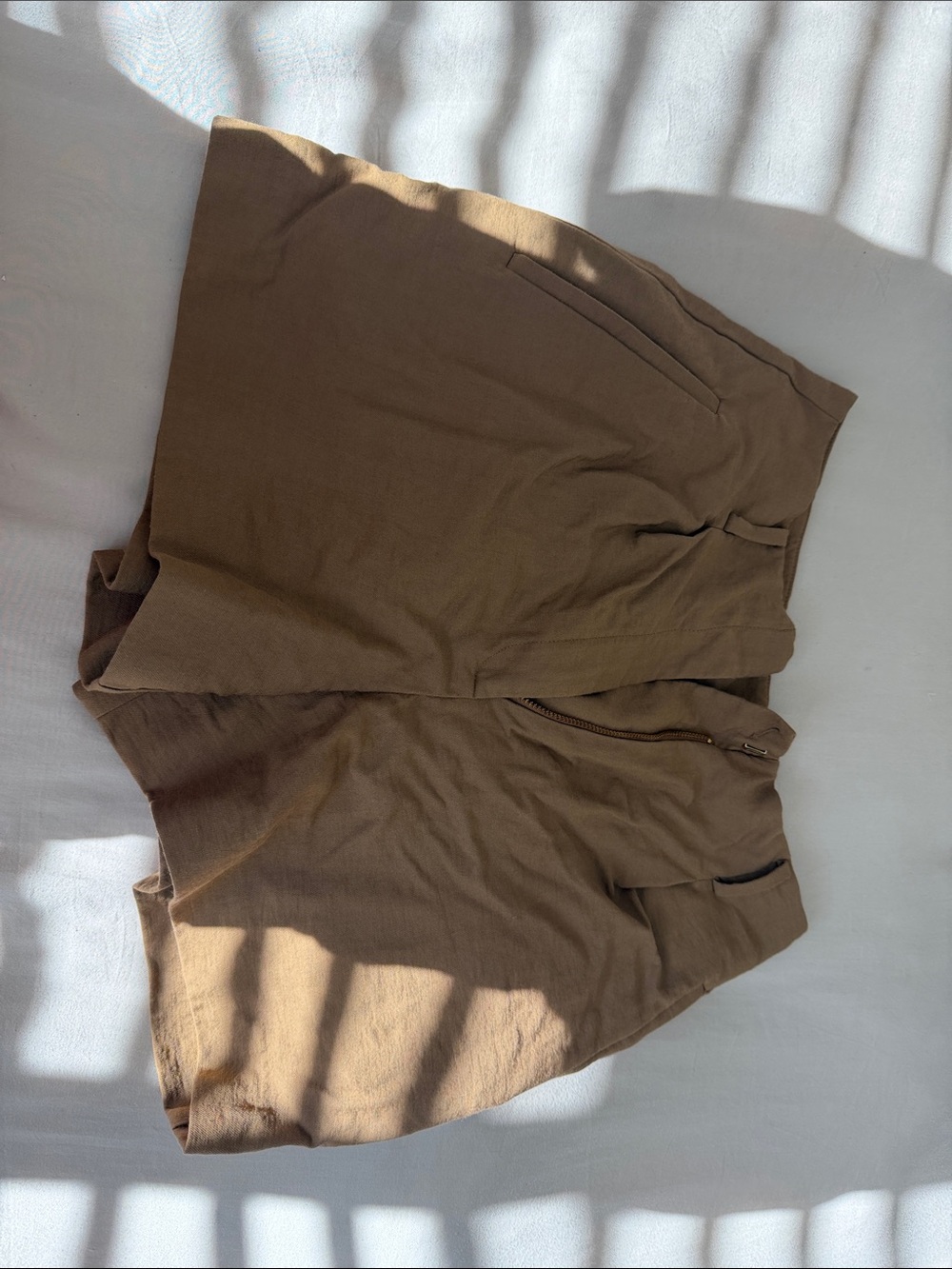 Sezane Edward Shorts Walnut - Size 2